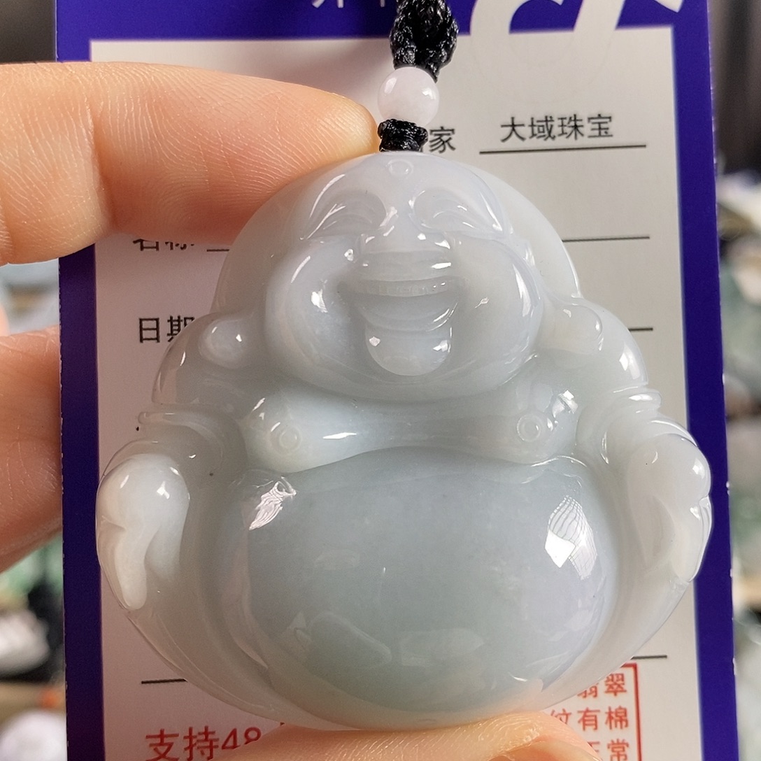 翡翠未镶嵌颈饰佛公