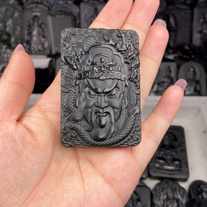 颈饰未镶嵌和田玉呓**生