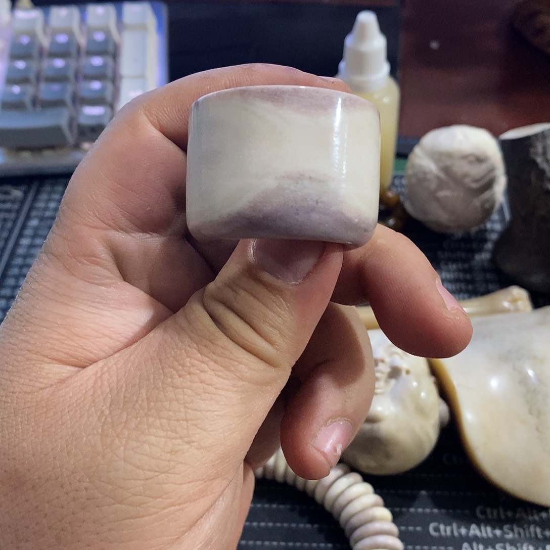 刮***.非金属鹿角等为主的特色产业格局和