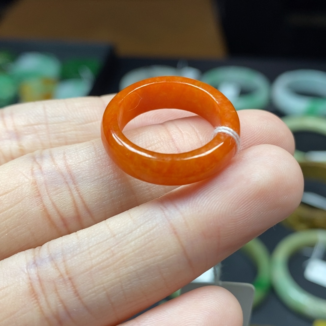 翡翠颈饰未镶嵌16.8圈口56号