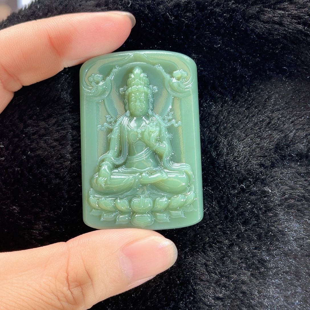 哈***，和田玉未镶嵌吊坠(不含链)