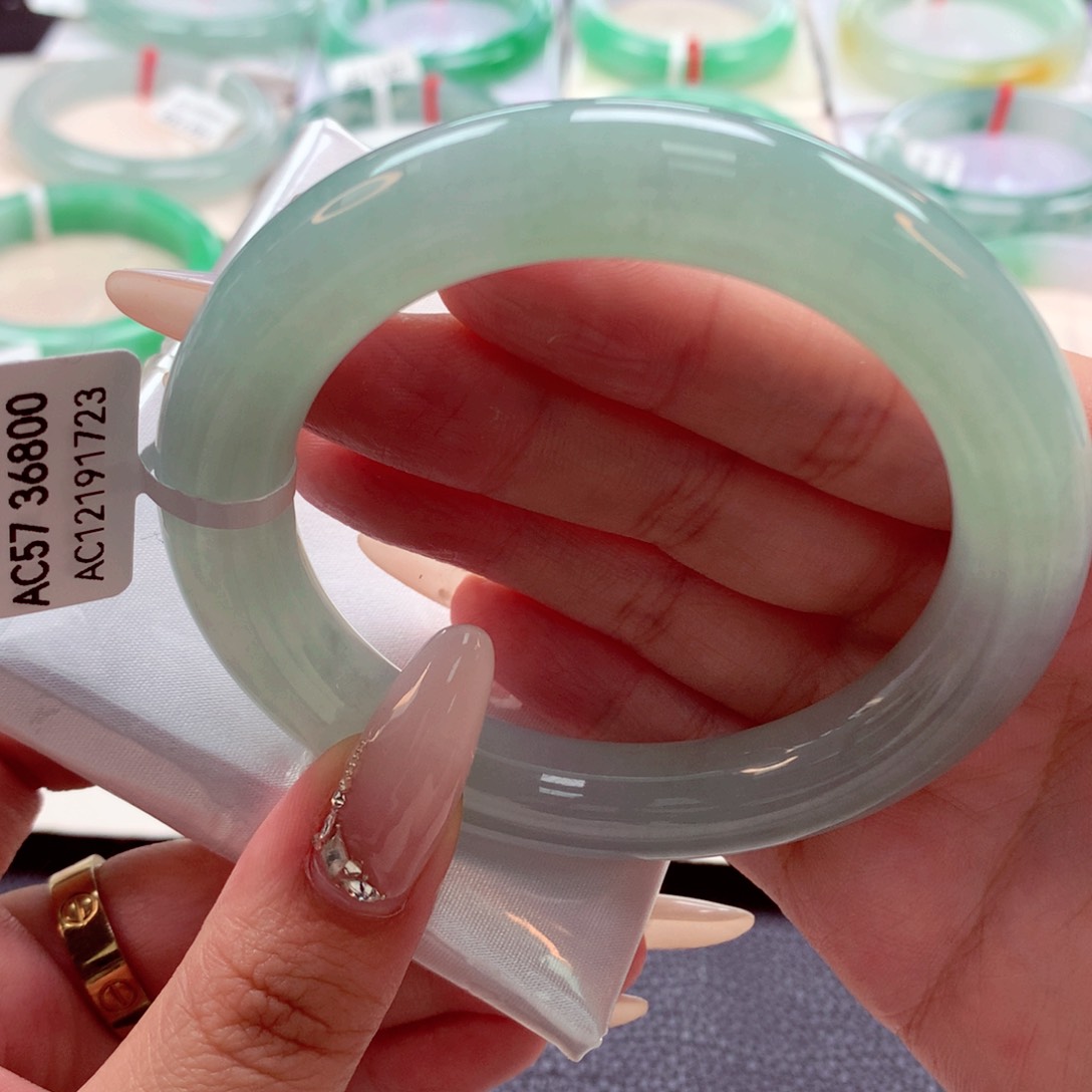 翡翠手镯（圆镯）未镶嵌22（11号）