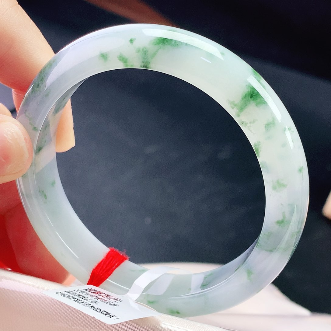 未镶嵌手镯翡翠57圈