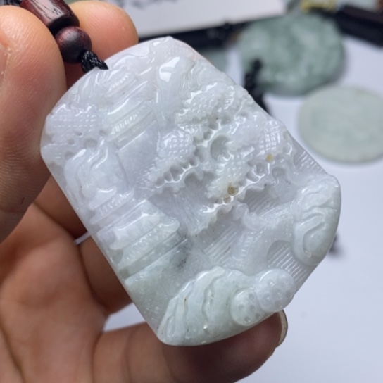 翡翠未镶嵌颈饰翡翠