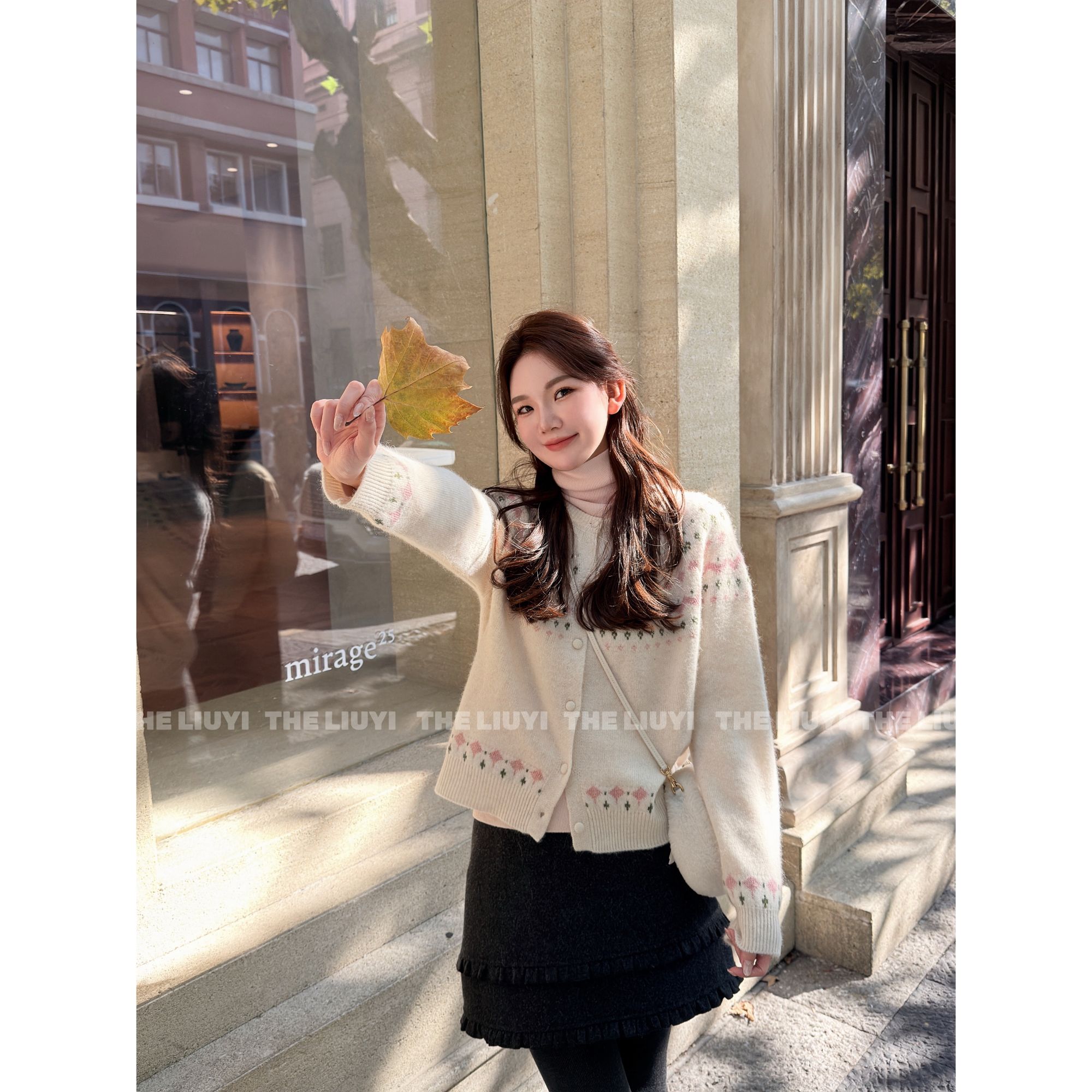 【LIUYI】韩系温柔风撞色提花软糯毛衣开衫511238