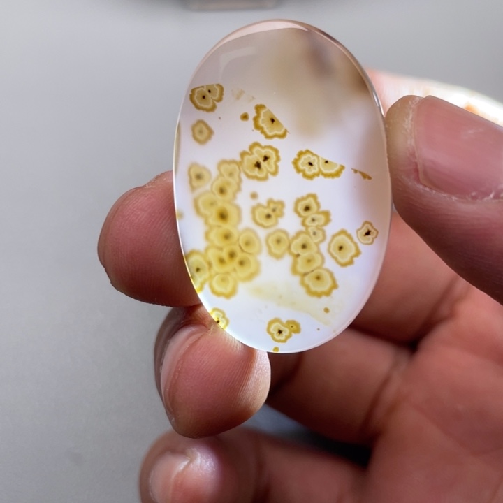 玛瑙/玉髓颈饰未镶嵌糊****斯