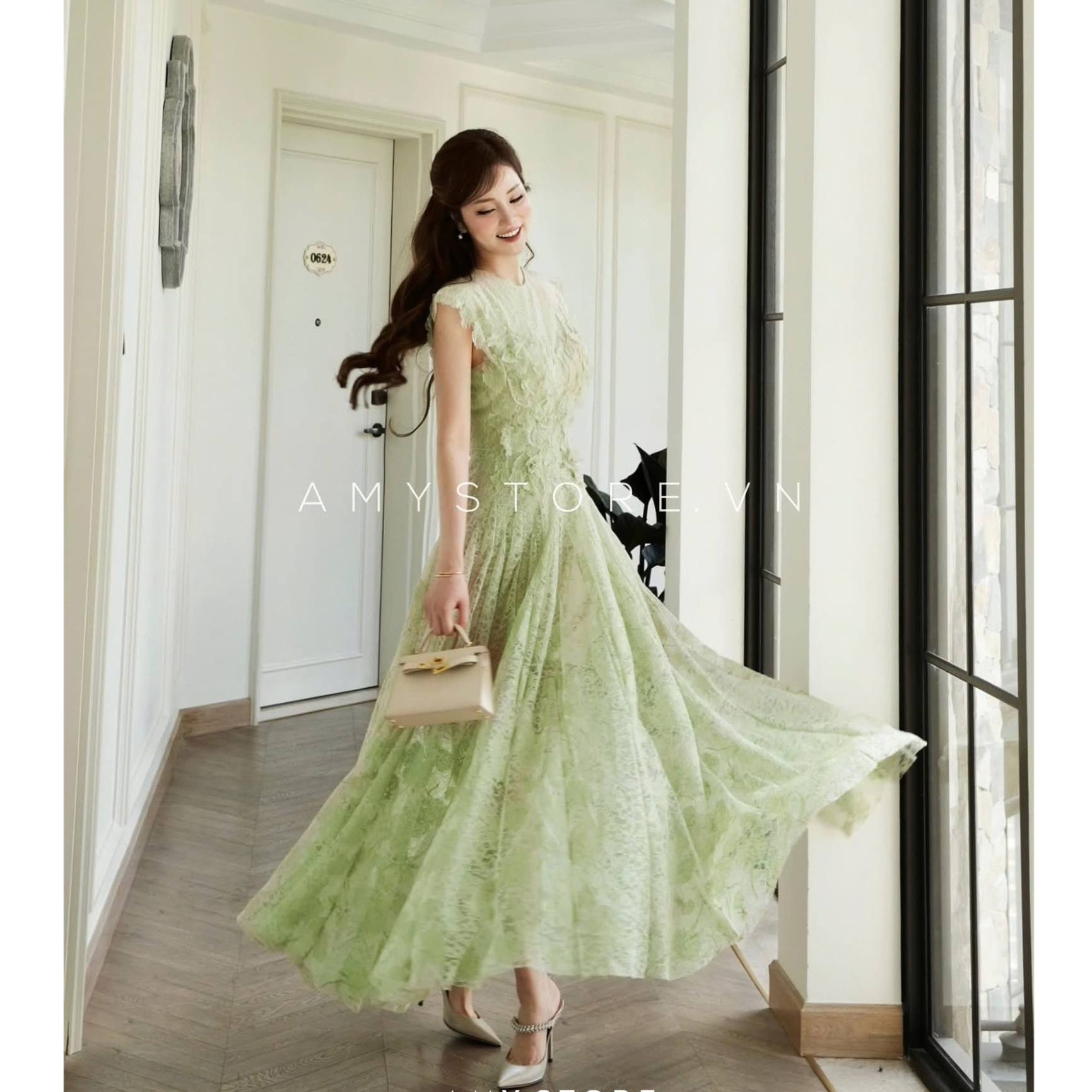 越南小众法式蕾丝花朵清新绿色连衣裙子女轻奢复古气质长裙A033