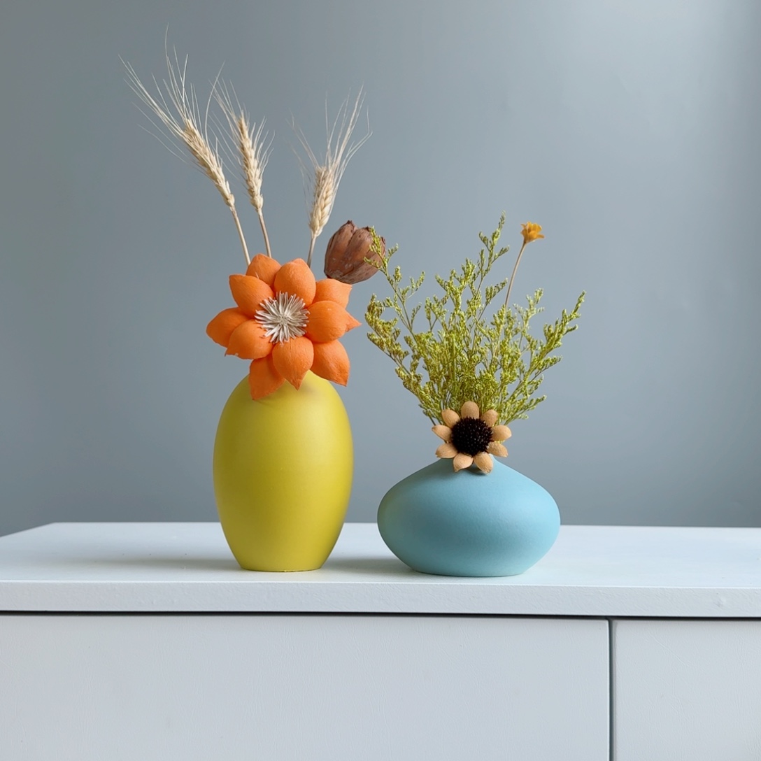 摆件陶瓷小花瓶摆件含花总高约20-30cm