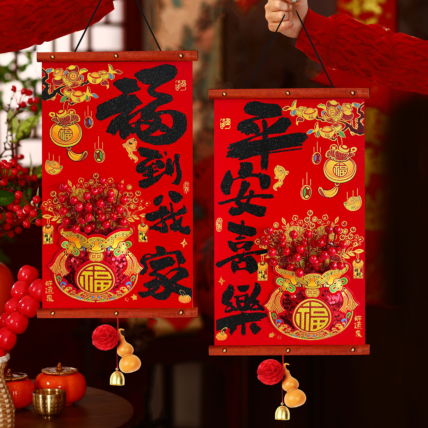 2026新款马年小对联挂饰春节过年客厅入户门钱袋红果挂件新年装饰