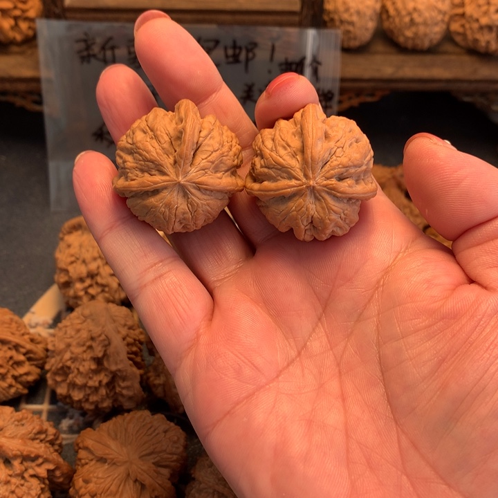 大叶紫檀（黑酸枝木类）三棱35尺