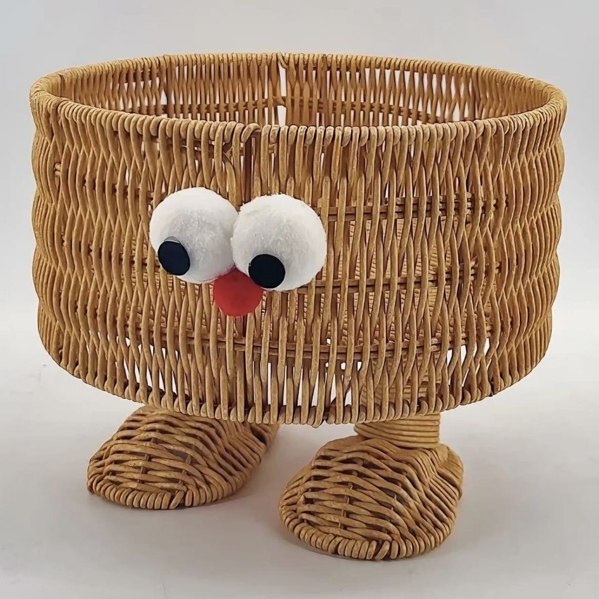 A3浅咖圆形大眼仔创意可爱收纳筐纯手工编织