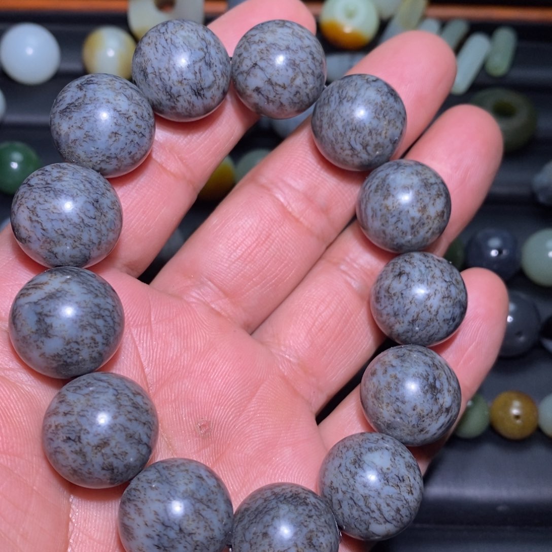 和田玉（糖玉）珠宝半成品未镶嵌禅**1