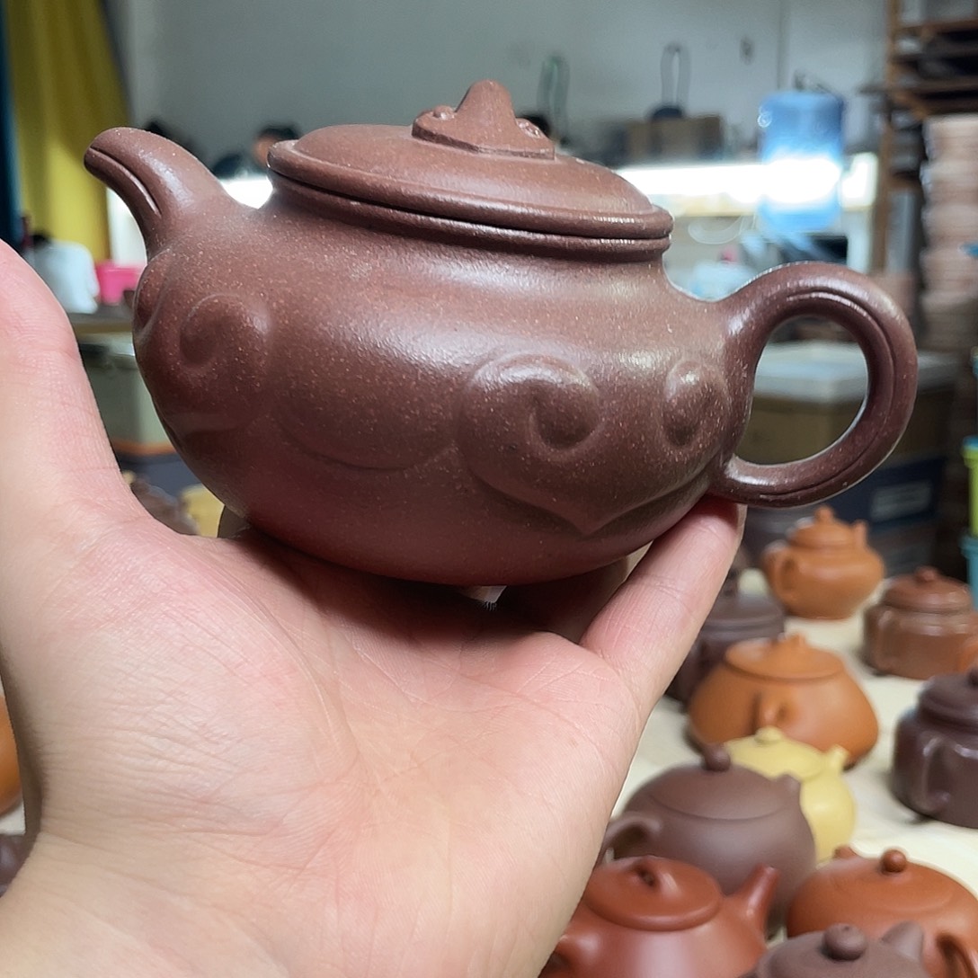 如意仿古。350。            微瑕。  紫泥。