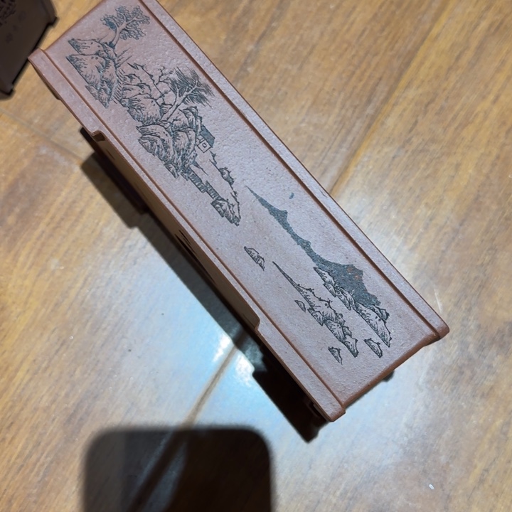 紫砂花盆半手工制作微瑕