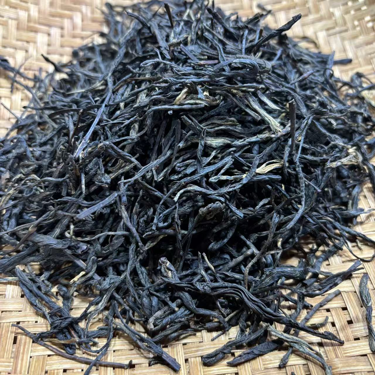 48号2025年凤庆大寺春茶荒野古树晒红散茶200克1-1