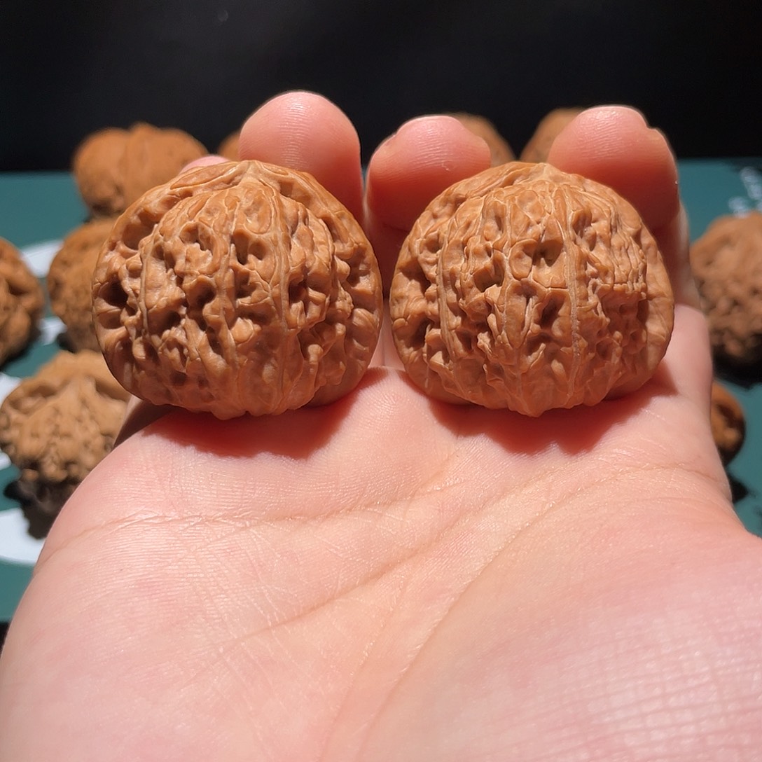 文玩核桃吊坠38球白2592807