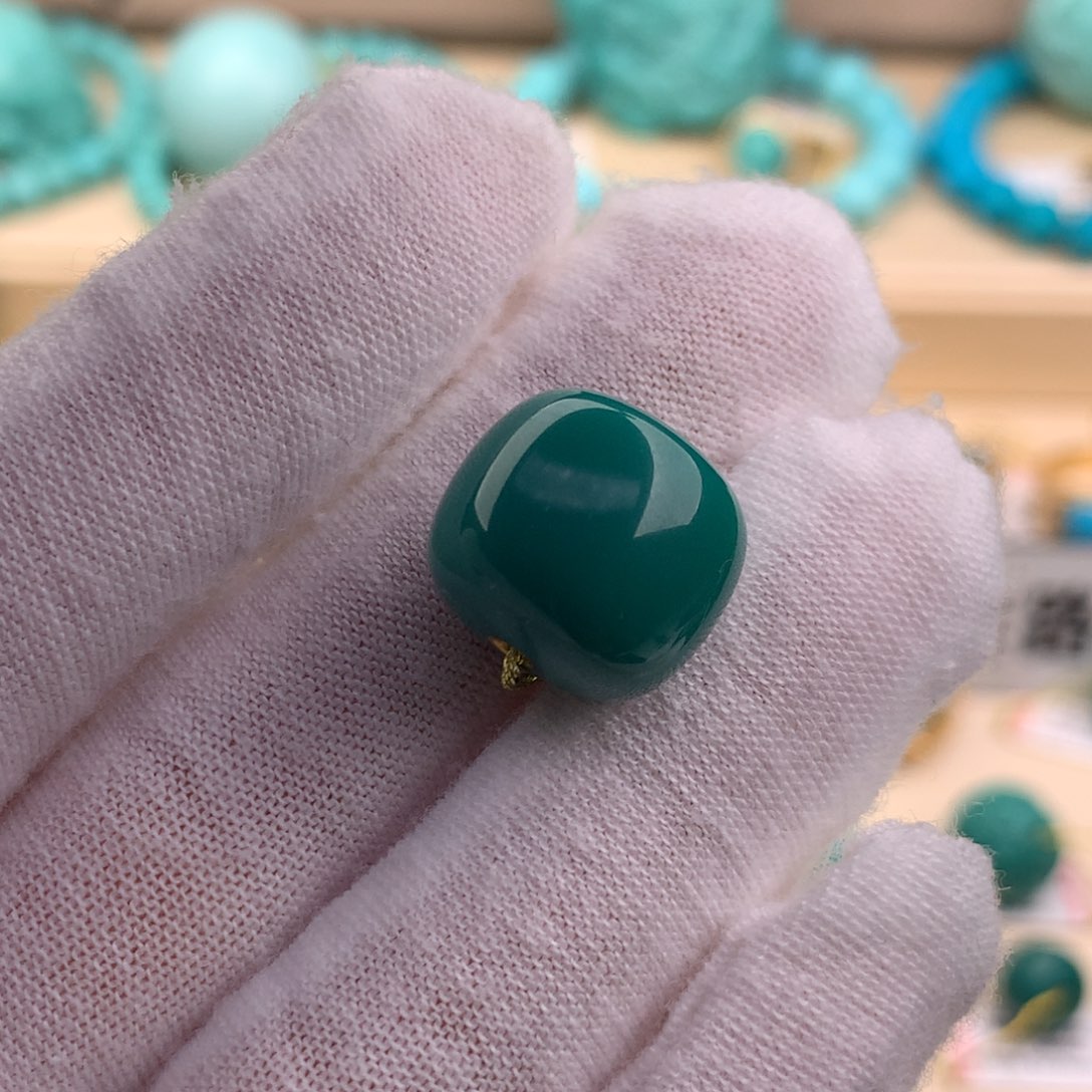 绿松石珠宝奇石未镶嵌14.7×13