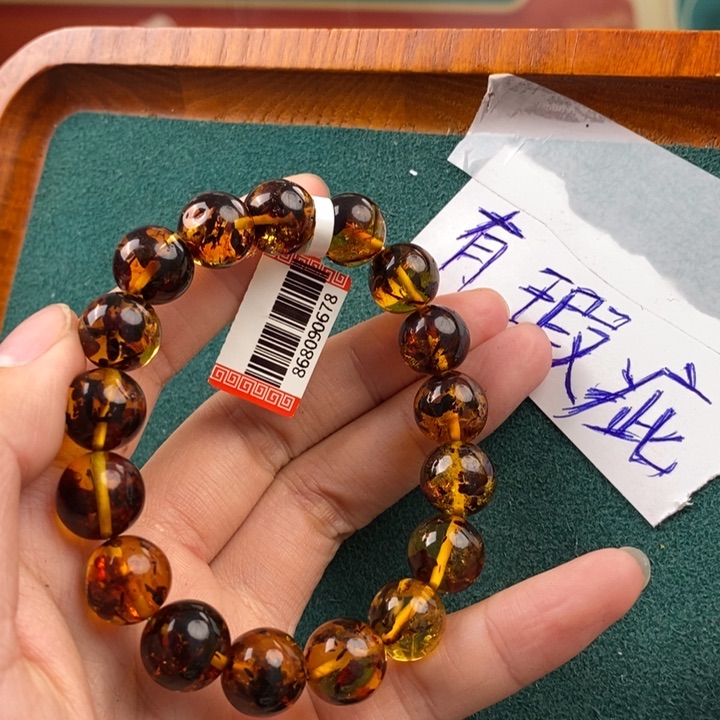 琥珀珠宝奇石未镶嵌