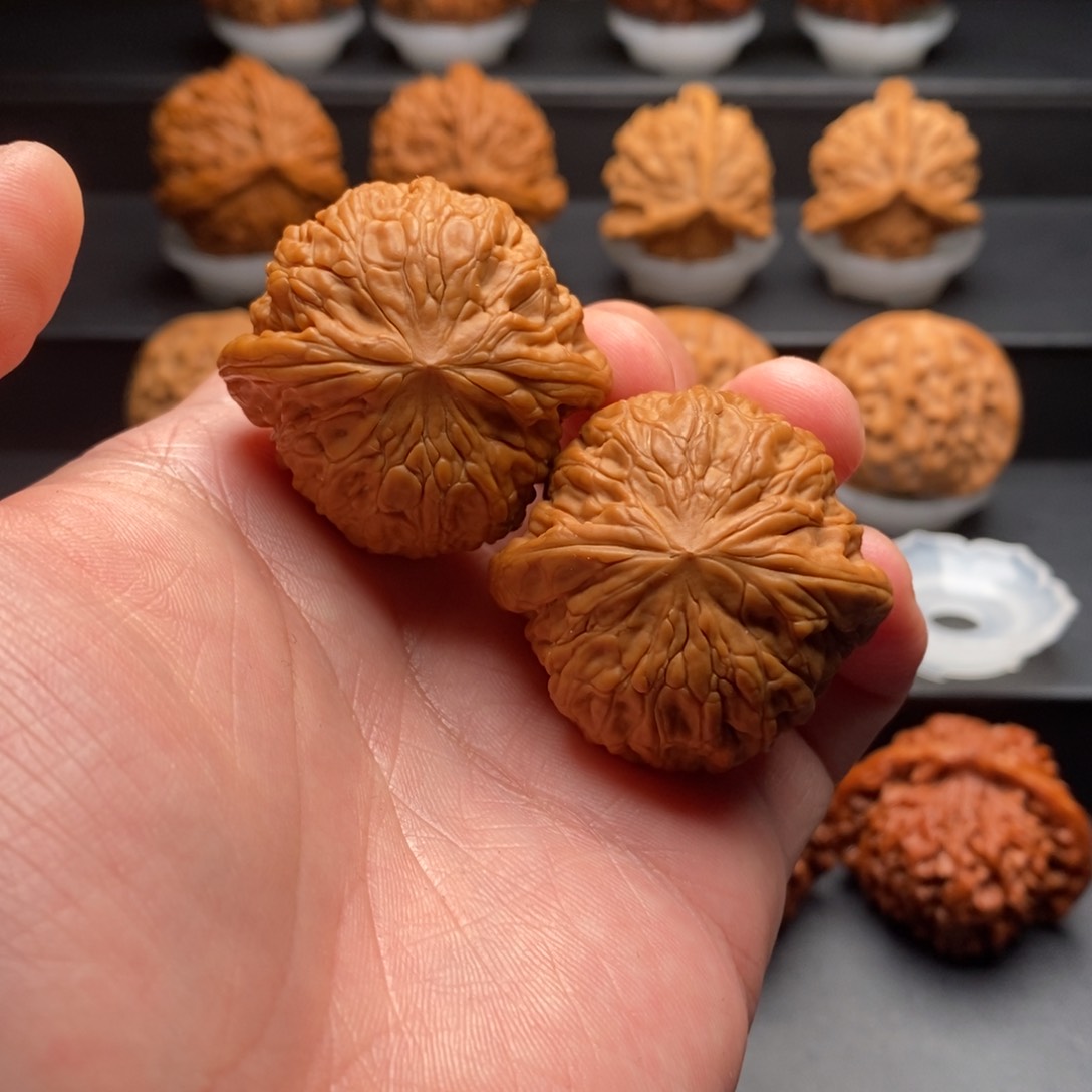 文玩核桃把件39铁锤