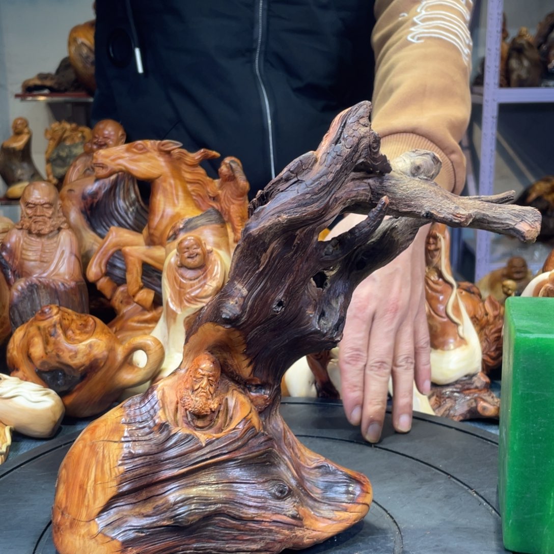 柏木（崖柏）。。。。。。。