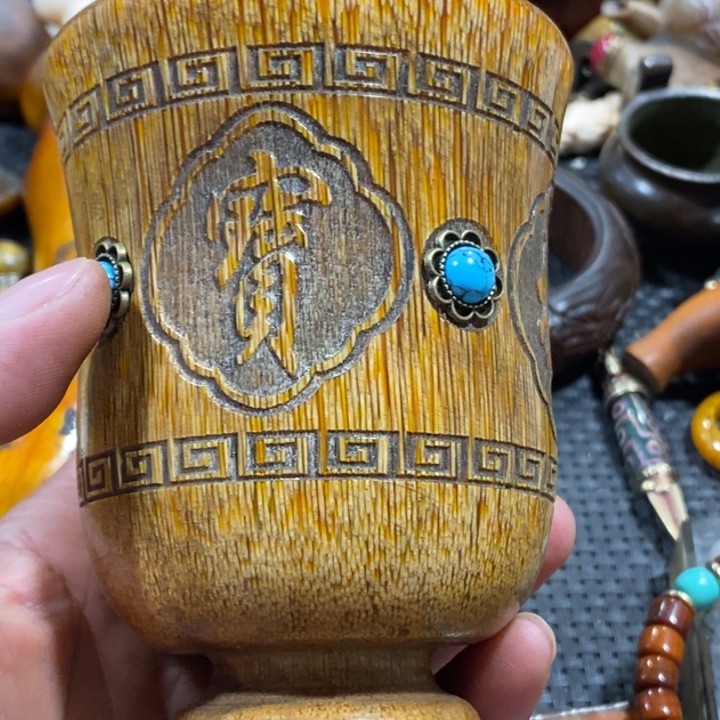 滴血莲花菩提吊坠