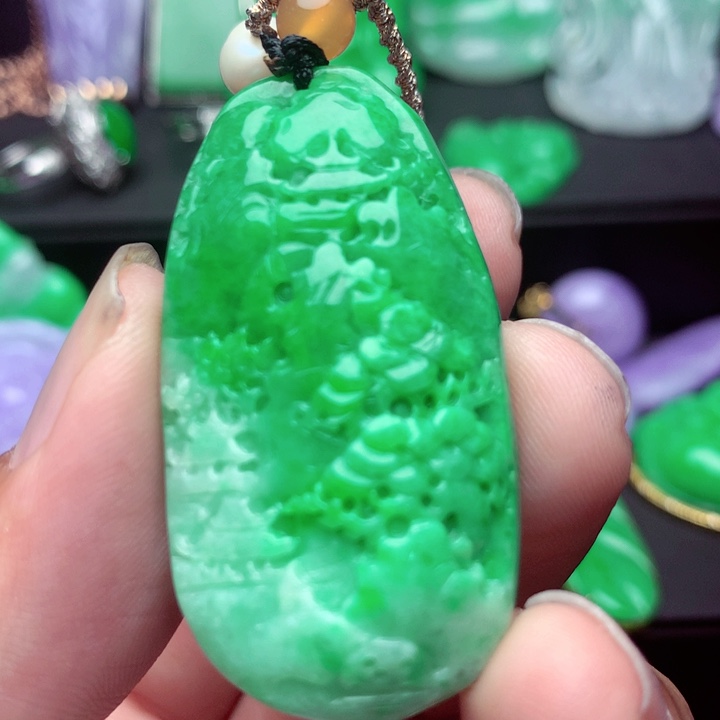 翡翠未镶嵌吊坠(不含链)