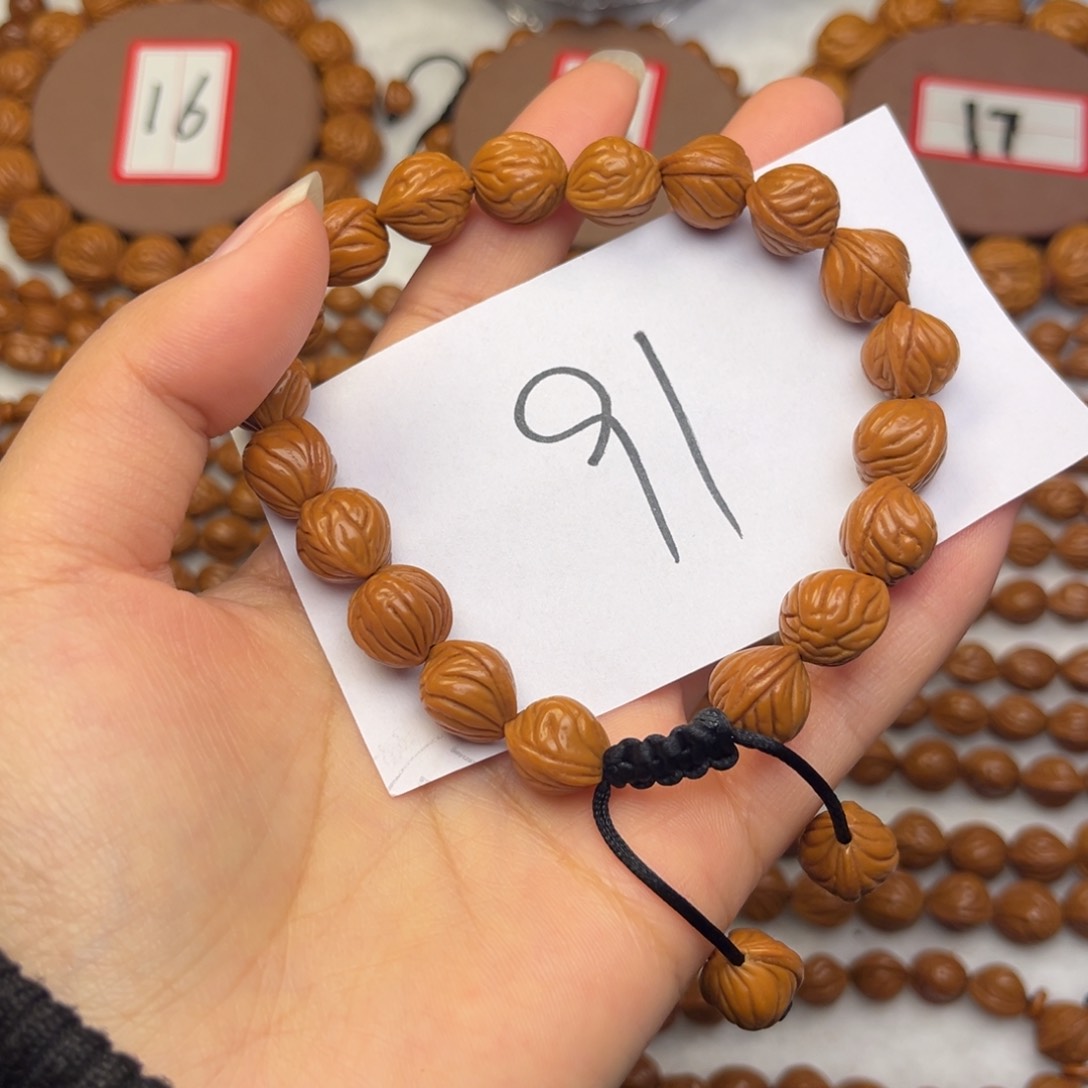 吊坠桃核龙纹桃核手串肚卡11小布丁