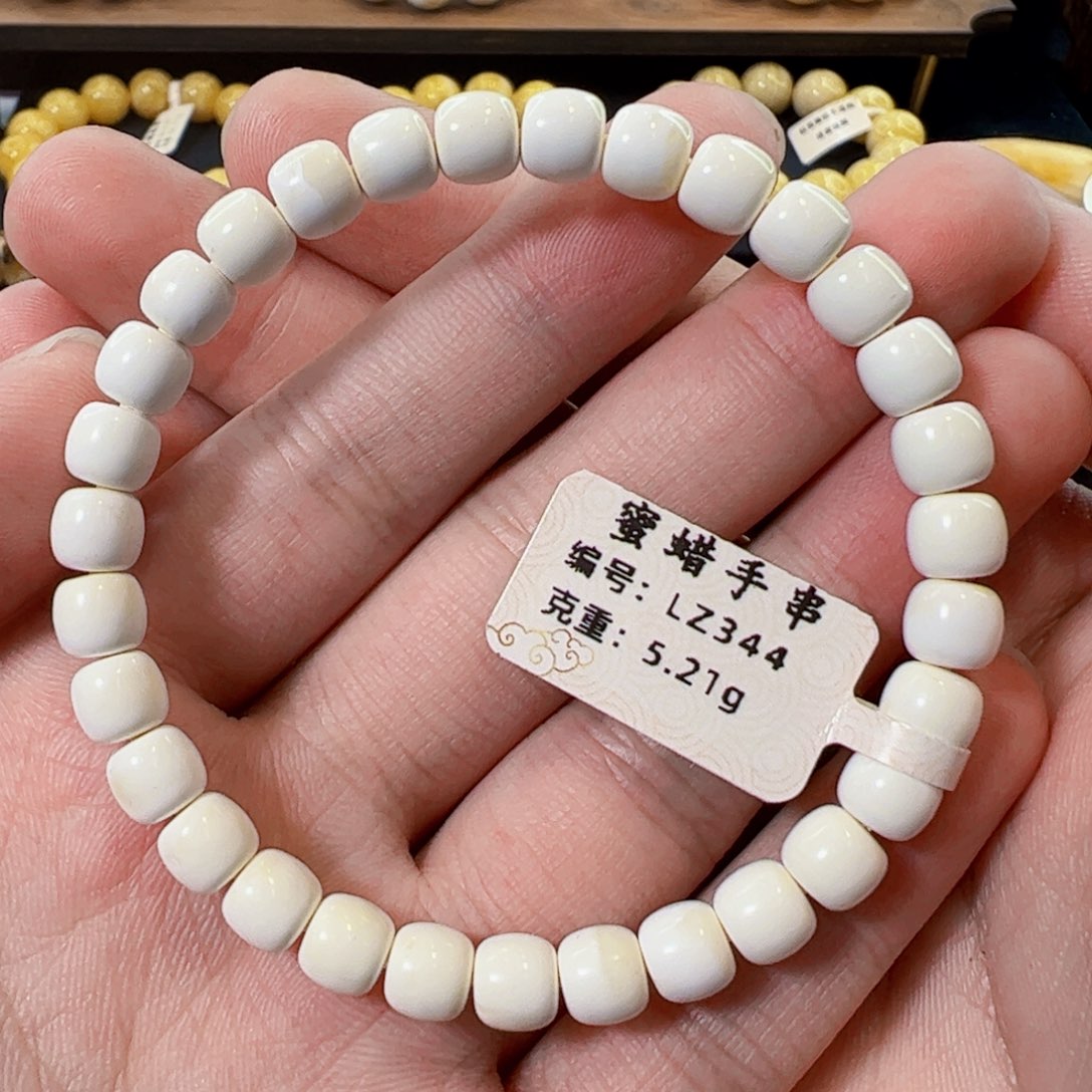 裸石琥珀未镶嵌6.5mm漆白满蜡老型手串
