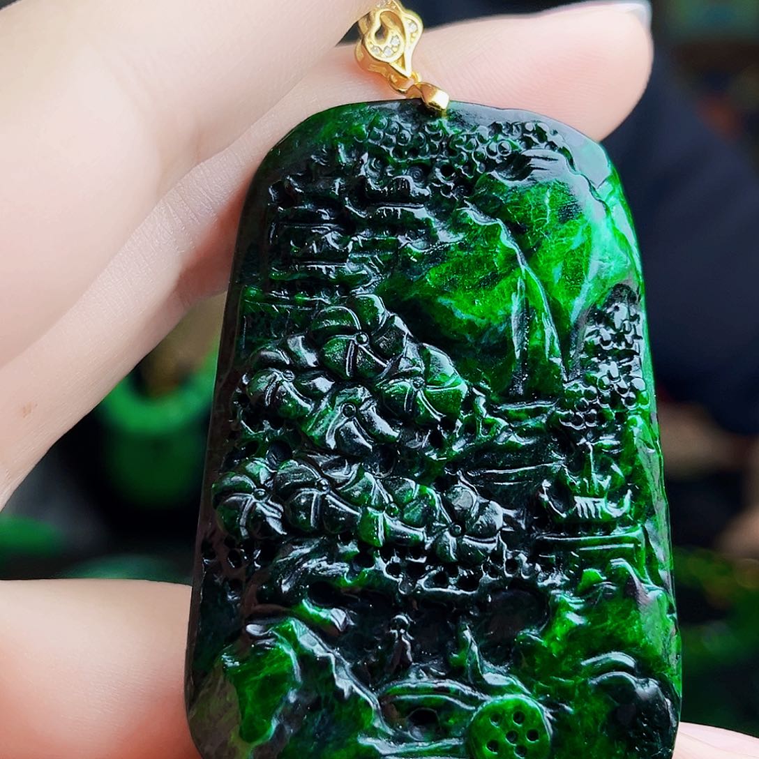 颈饰银S925镶嵌翡翠多样性