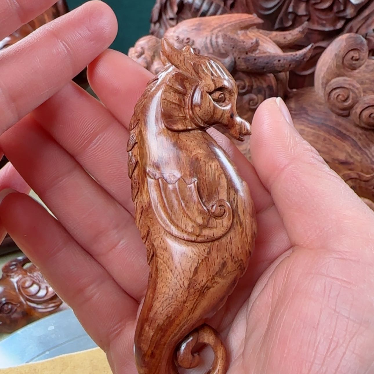 【闪购商品】黄花梨/降香黄檀把件海马 手把件