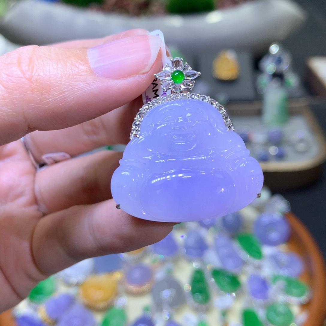 【闪购商品】翡翠颈饰18K金镶嵌翡翠吊坠项链