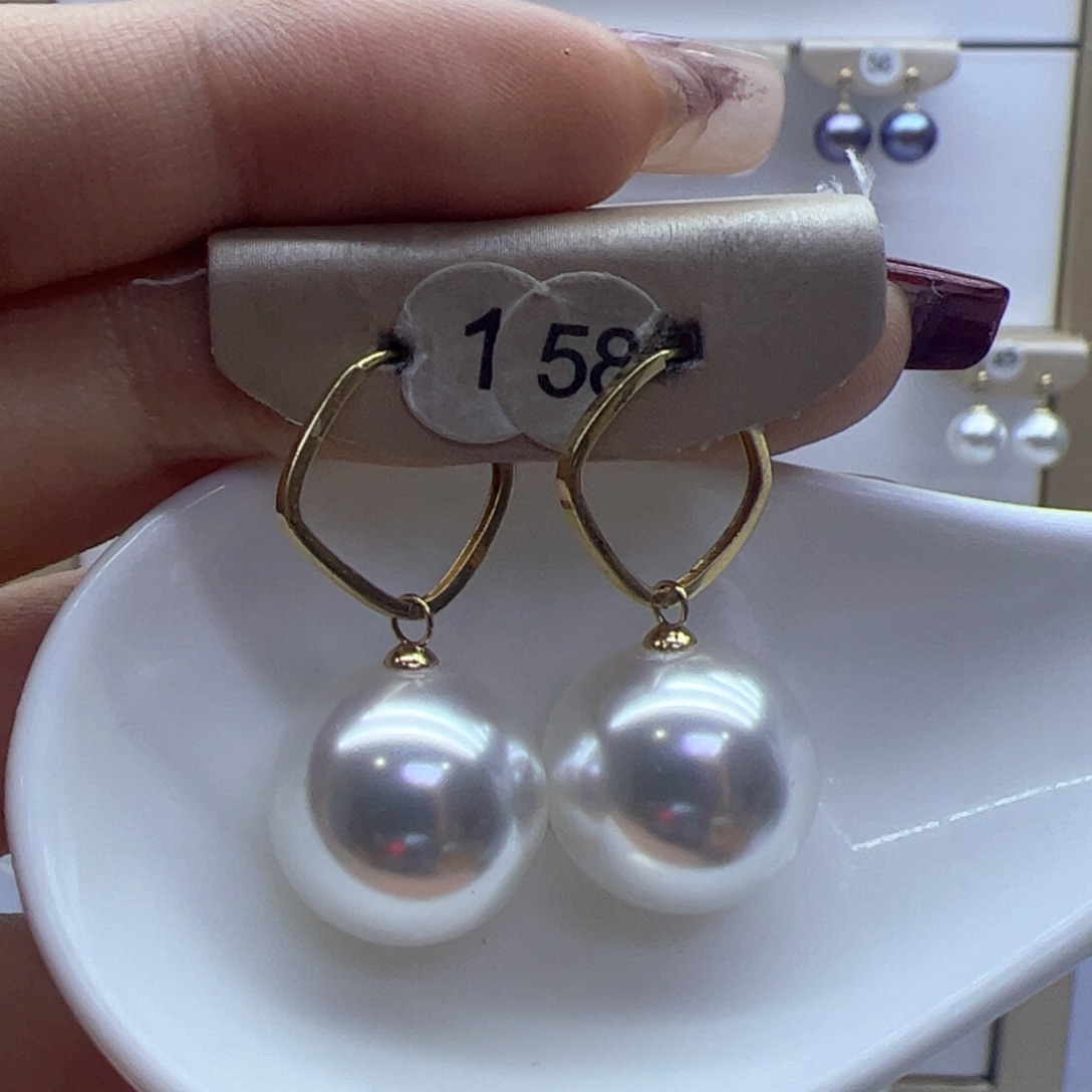 淡水珍珠耳饰18K金镶嵌