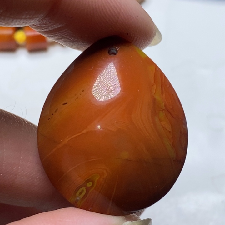 玛瑙/玉髓颈饰未镶嵌