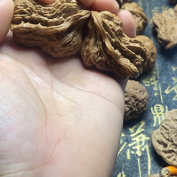 吊坠桃核麦穗小鸟