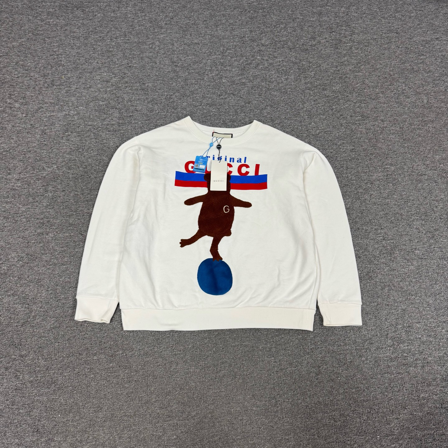 99新 AMIPARIS Gucci 小熊卫衣 带吊牌 m码