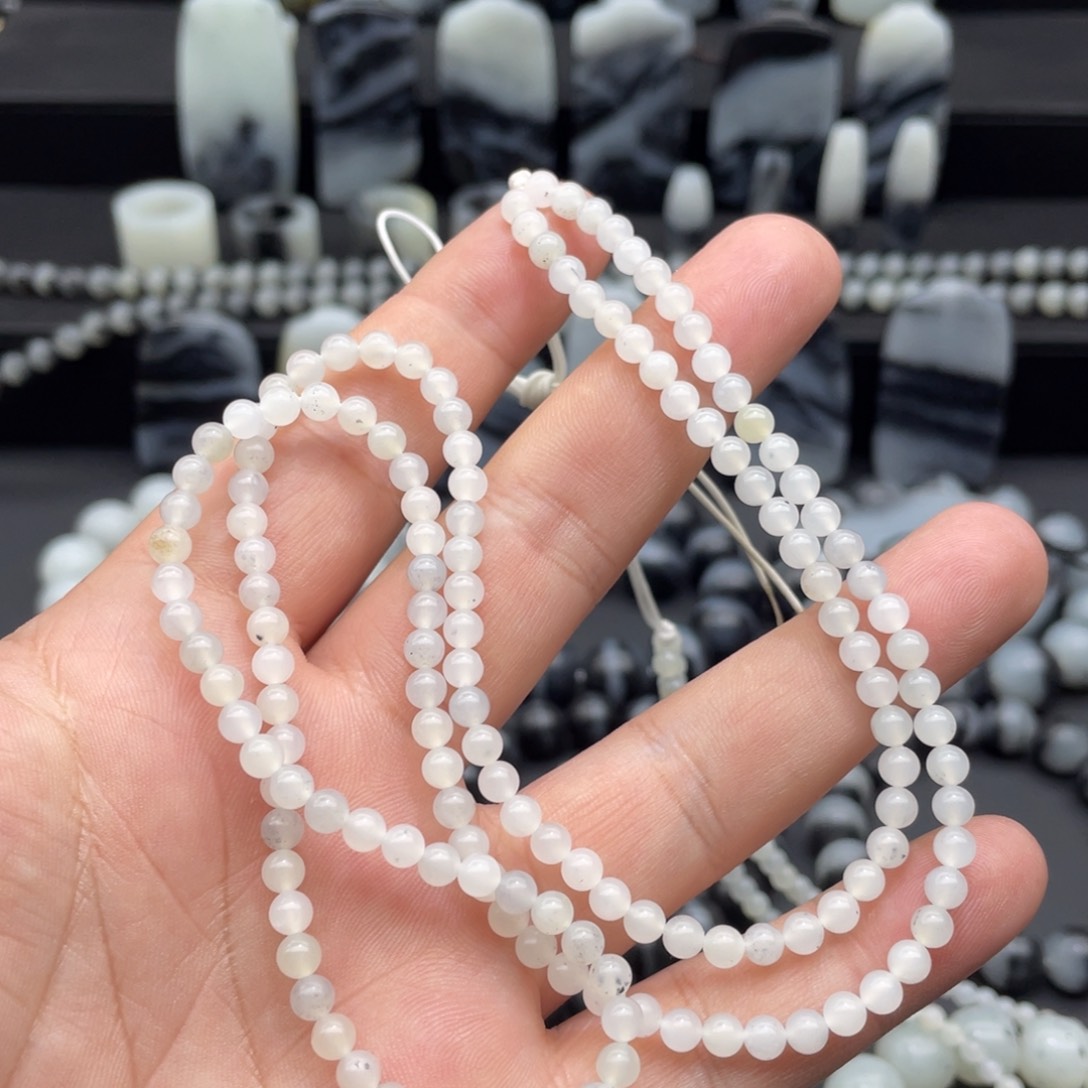 和田玉手串未镶嵌