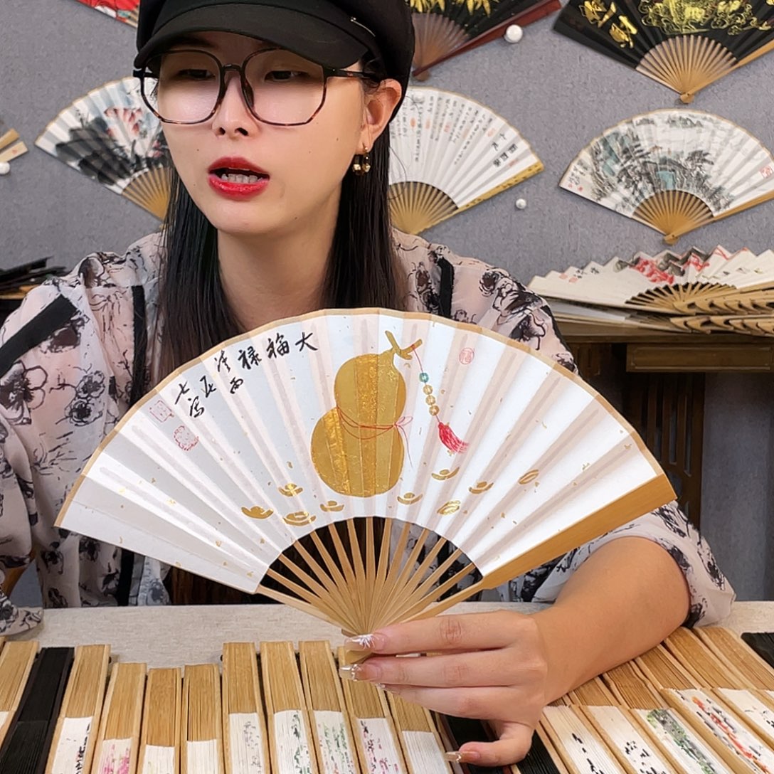 国画6寸玉竹-纯手绘-文玩扇骨（默认粘好）