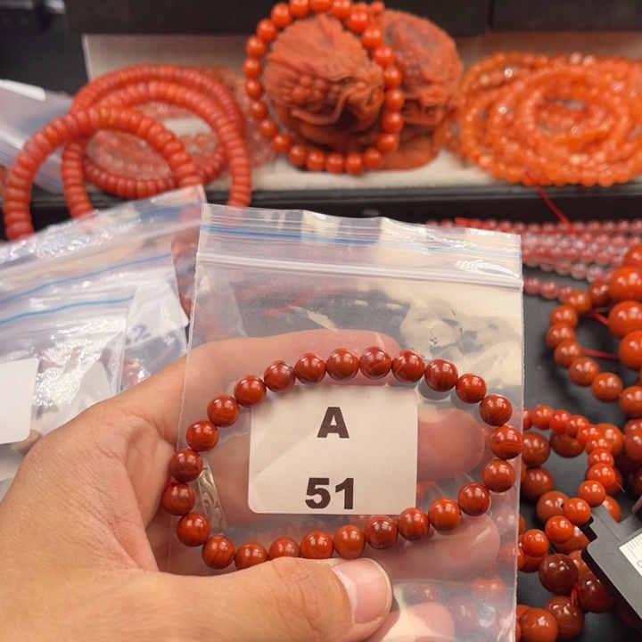 南红玛瑙未镶嵌多样性发货默认微瑕称重7mm