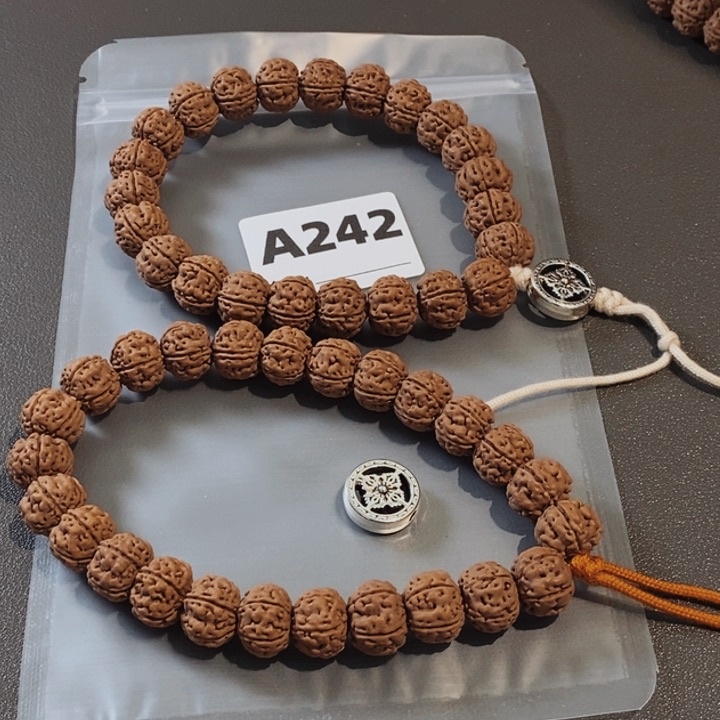 金刚菩提吊坠随****-哦哦哦哦哦哦哦哦哦哦哦