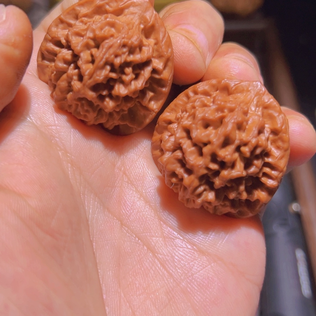 瑞麟文玩核桃秦闷