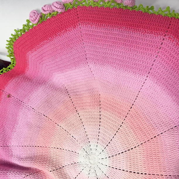 渐变玫瑰花束毯子手工diy钩针编织材料包约110cm非成品雪妃尔毛线