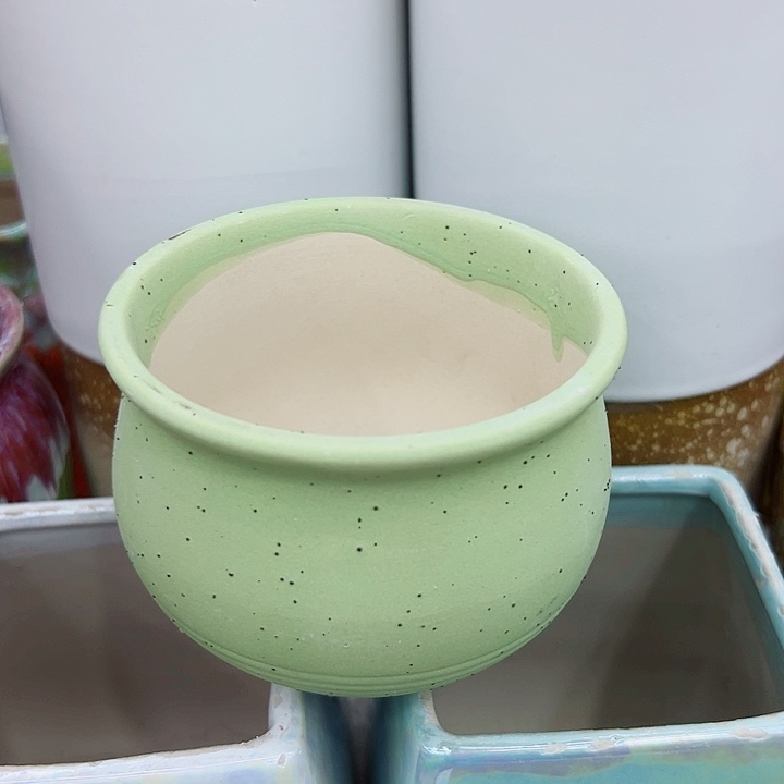 有孔，满10元发货多肉陶瓷花盆