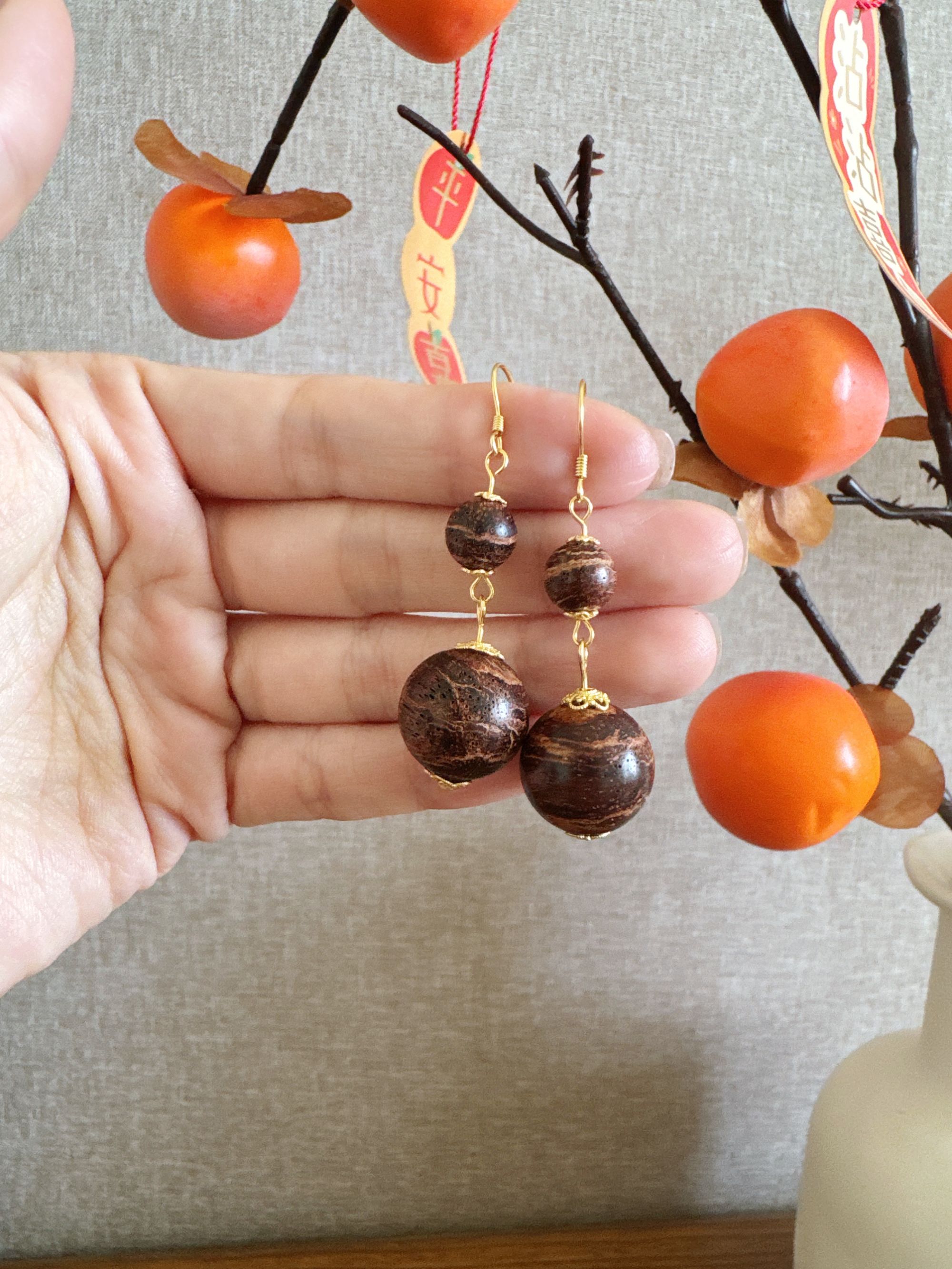 {博物馆} 降真香黄金甲耳 勾 一对