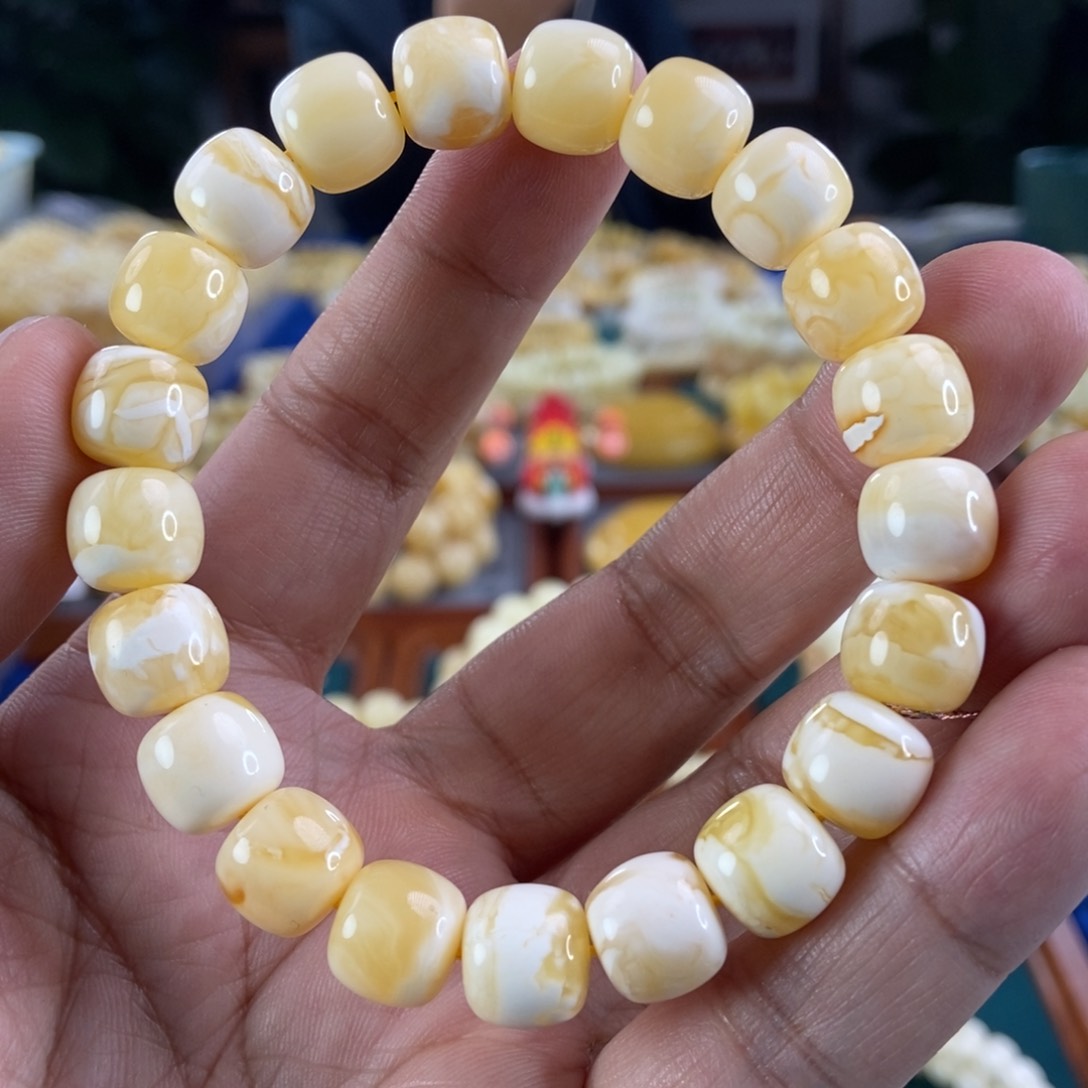 琥珀珠宝奇石未镶嵌11+瓷白花蜡手串18.1