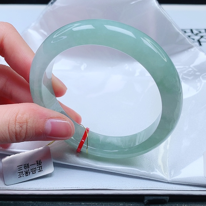 翡翠未镶嵌手镯缅甸天然a货手镯55+