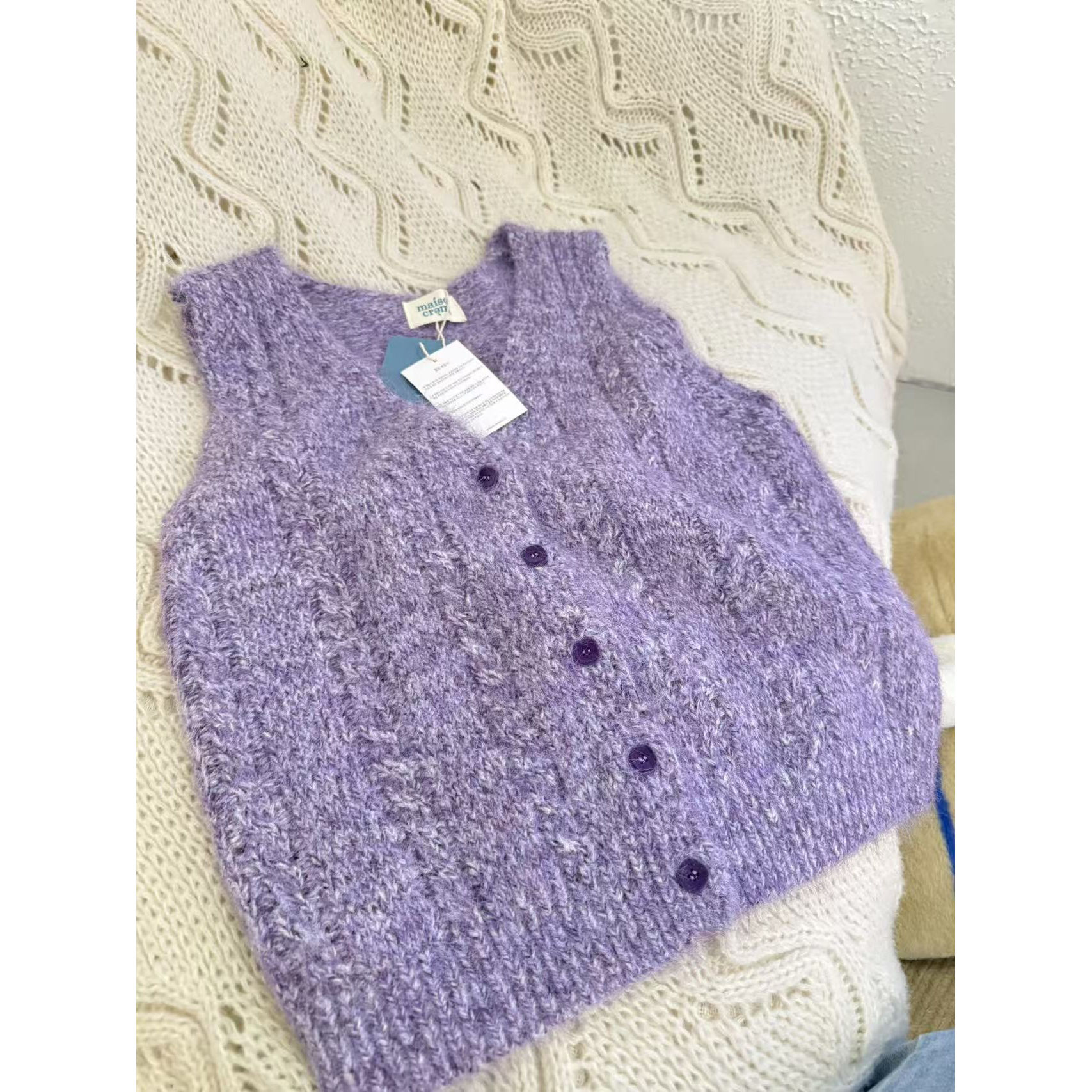 韩代.薰衣草花纱毛衣马甲 L25112161