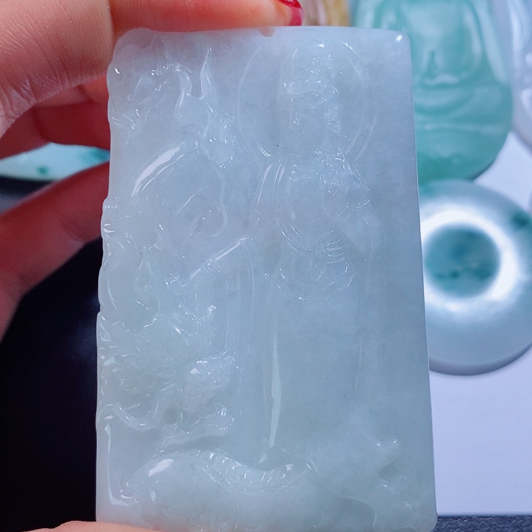 定制翡翠未镶嵌毛货不支持退换货，付款后确认抛光