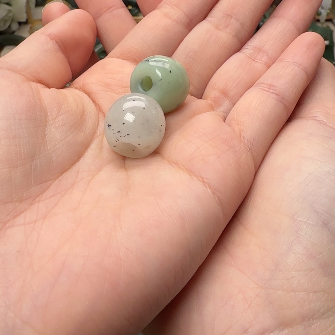 纷***6和田玉未镶嵌颈饰