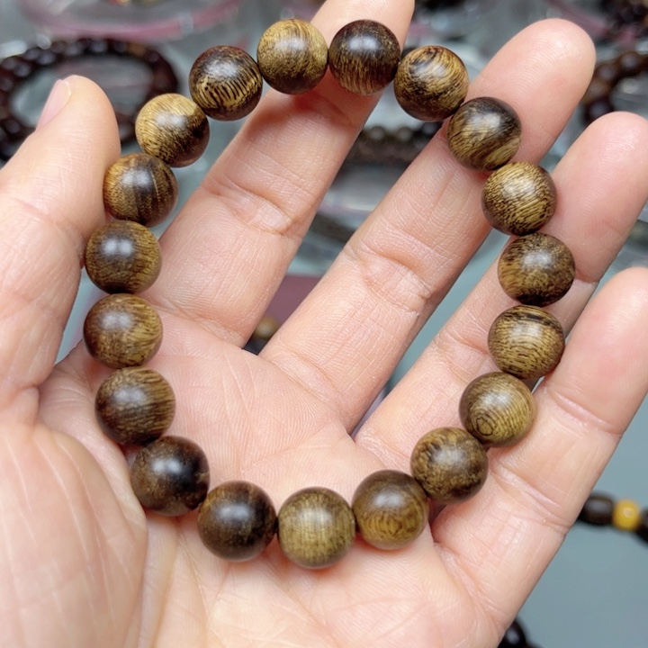 沉香手串静***安越南白棋楠留疤1.0单圈