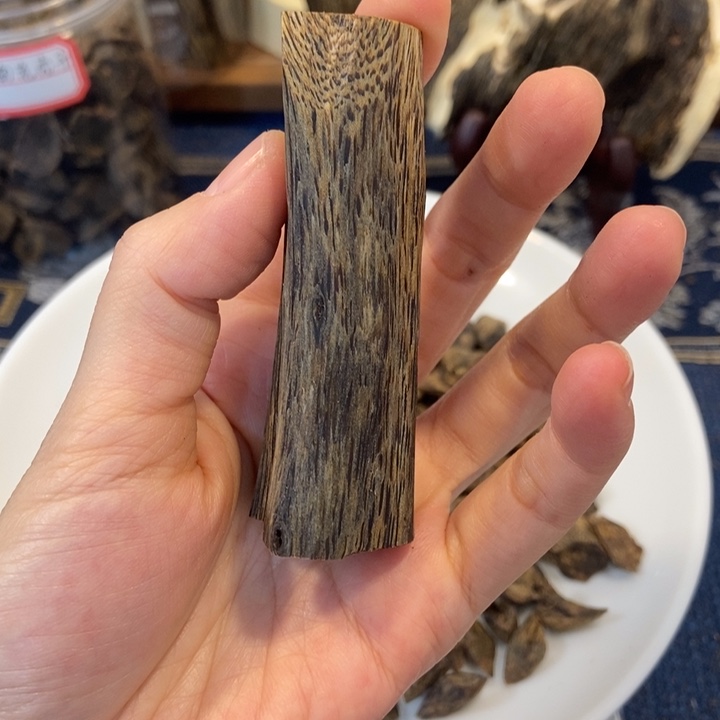 沉香沉香碎屑奇楠天然虫20克多样性发一